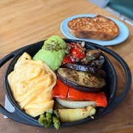 เมนูของร้าน Downtown by Fran's Central Park (Sandwiches & Coffee)