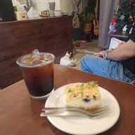 เมนูของร้าน Gunsbake วังเดิม วัดอรุณฯ