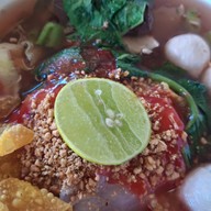 ก๋วยเตี๋ยวเรือรสนิยม ต้นตำรับ หมู่บ้านสายฝน1 อ.เมือง ขอนแก่น