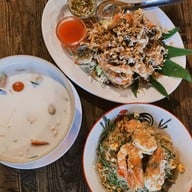 เมนูของร้าน ครัวป้าแจ๊ว ซ.102 1