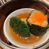 เรือนต้น มณเฑียร สุรวงศ์