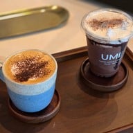 เมนูของร้าน UMI Coffee Matcha & Sweets อูมิ คอฟฟี่ มัทฉะ แอนด์ สวีต.