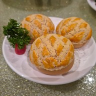 Hong Bao เซ็นทรัล เอ็มบาสซี