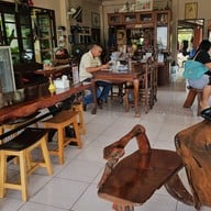 นายตู้ ก๋วยจั๊บจัมโบ้ ตรงข้ามBig C2