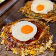 เมนูของร้าน Tsuruhashi Fugetsu ดองกิ ทองหล่อ