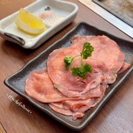 เมนูของร้าน Tsuruhashi Fugetsu ดองกิ ทองหล่อ