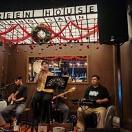บรรยากาศ Green House Soi.8