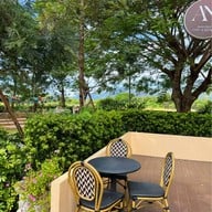 Anacolly Cafe’ & Bistro