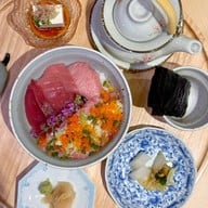 เมนูของร้าน CYU ROLL & SHU SHI BAR Central World