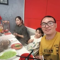 สุกี้ตี๋น้อย ศรีนครินทร์ มาร์เก็ต (Supreme)