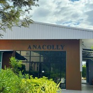 Anacolly Cafe’ & Bistro