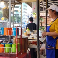 ข้าวมันไก่อ้วนสาย4สาขา2 ตรงข้ามรพ.สิงห์บุรี ข้าวมันไก่อ้วนสาย4สาขา2