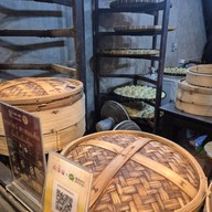 หน้าร้าน กู่หลงเปา ทรงวาด