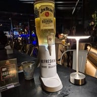 เมนูของร้าน Throwback