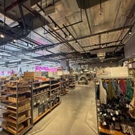 Daiso Standard Products & Threeppy One Bangkok