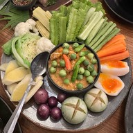 ประณีต