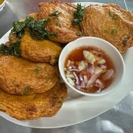 ฟาร์มกุ้งทองซีฟู้ด -