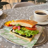 เมนูของร้าน Toby - Lazy Toby นางลิ้นจี่