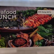 Zeta Cafe โรงแรมฮอลิเดย์อินน์ กรุงเทพฯ