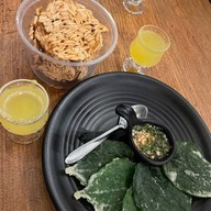ประณีต