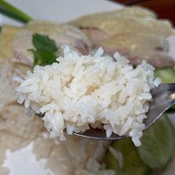 โกตี๋ข้าวมันไก่อุทัยธานี