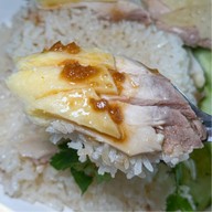 โกตี๋ข้าวมันไก่อุทัยธานี