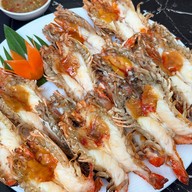 BlueFin Beach Bar & Restaurant