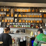 ตู้กาแฟ ถนนรื่นรมย์ ขอนแก่น