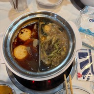 สามก๊กสุกี้ บ็อกซ์เปส รัชโยธิน