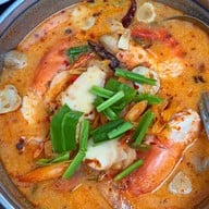 BlueFin Beach Bar & Restaurant