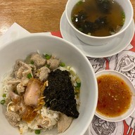 Eathai Central Embassy