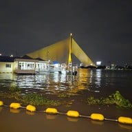 Steve Café & Cuisine Dhevet Branch (สตีฟ คาเฟ่ แอนด์ ครุยซีน สาขา เทเวศร์) เทเวศร์