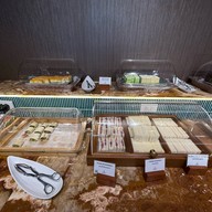 Miracle Lounge