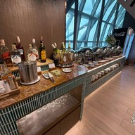 Miracle Lounge