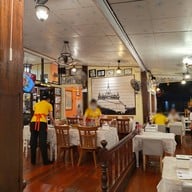 บรรยากาศ Steve Café & Cuisine Dhevet Branch (สตีฟ คาเฟ่ แอนด์ ครุยซีน สาขา เทเวศร์) เทเวศร์