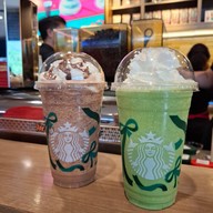 Starbucks ลา วิลล่า พหลโยธิน