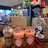 Starbucks ลา วิลล่า พหลโยธิน