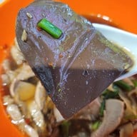 ตั้งซุ่ยเฮงโภชนา ตลาดสดธนบุรี