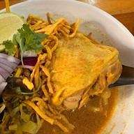 เมนูของร้าน ข้าวซอยคุณยาย