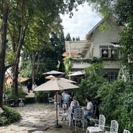 Chivit Thamma Da Coffee House, Bistro&Bar