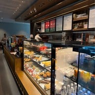 Starbucks โรงพยาบาลราชวิถี