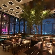 Aesops Greek Restaurant & Rooftop Asok (Sukhumvit 16)