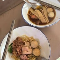 เนื้อต้มบ้านม้า รามคำแหง81