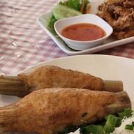 เมนูของร้าน VT แหนมเนือง แบริ่ง