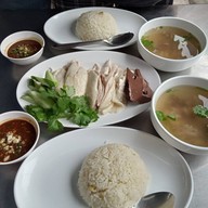 เมนูของร้าน นิดข้าวมันไก่ตอน (ลาดพร้าว 122) นิดข้าวมันไก่ตอน