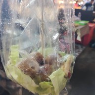 เมนูของร้าน ไส้กรอกยักษ์ จัมโบ้ ตลาดกลางลาดสวาย