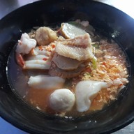 เมนูของร้าน เจ๊เจ็งลูกชิ้นปลา