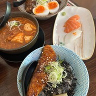 ข้าวคัพ อุดมสุข