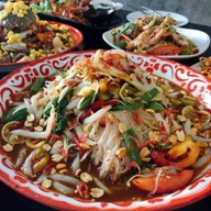 ริมคลองหมูกระทะ กังสดาล ในเมืองขอนแก่น