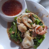 เมนูของร้าน เจ๊เจ็งลูกชิ้นปลา